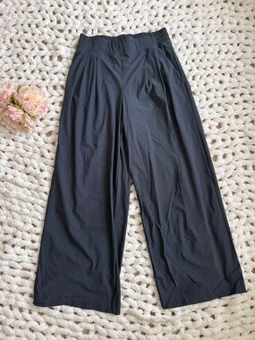 Old Navy Athletic Trouser Pants Navy Size M NWOT